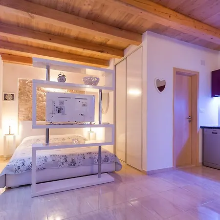 아파트 Vica 시베니크