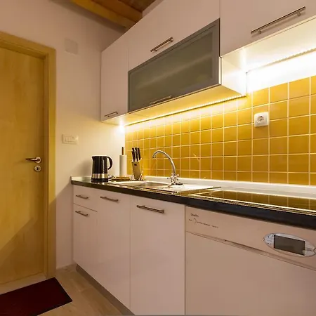 Apartment Vica Sibenik