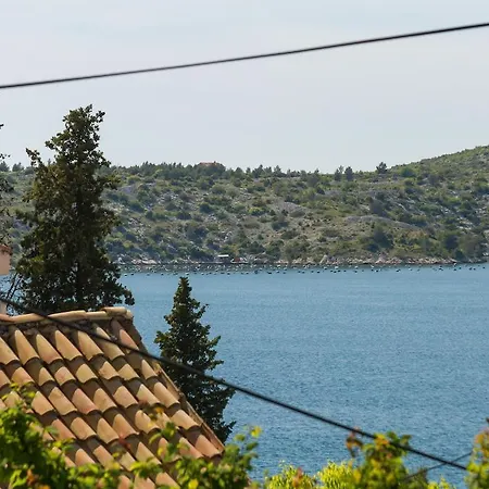 Apartment Vica
